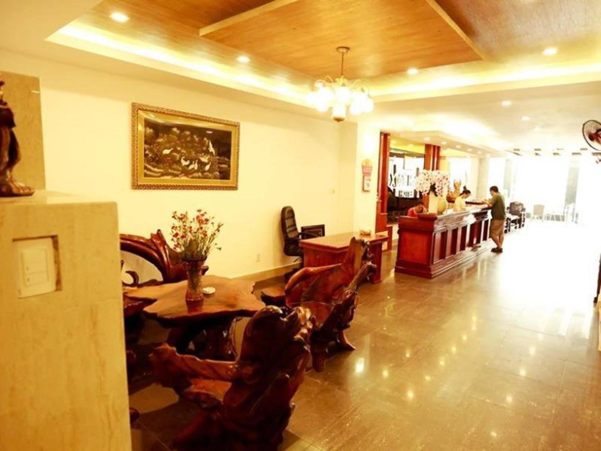 Xuan Hung Hotel Đà Nẵng Exterior foto
