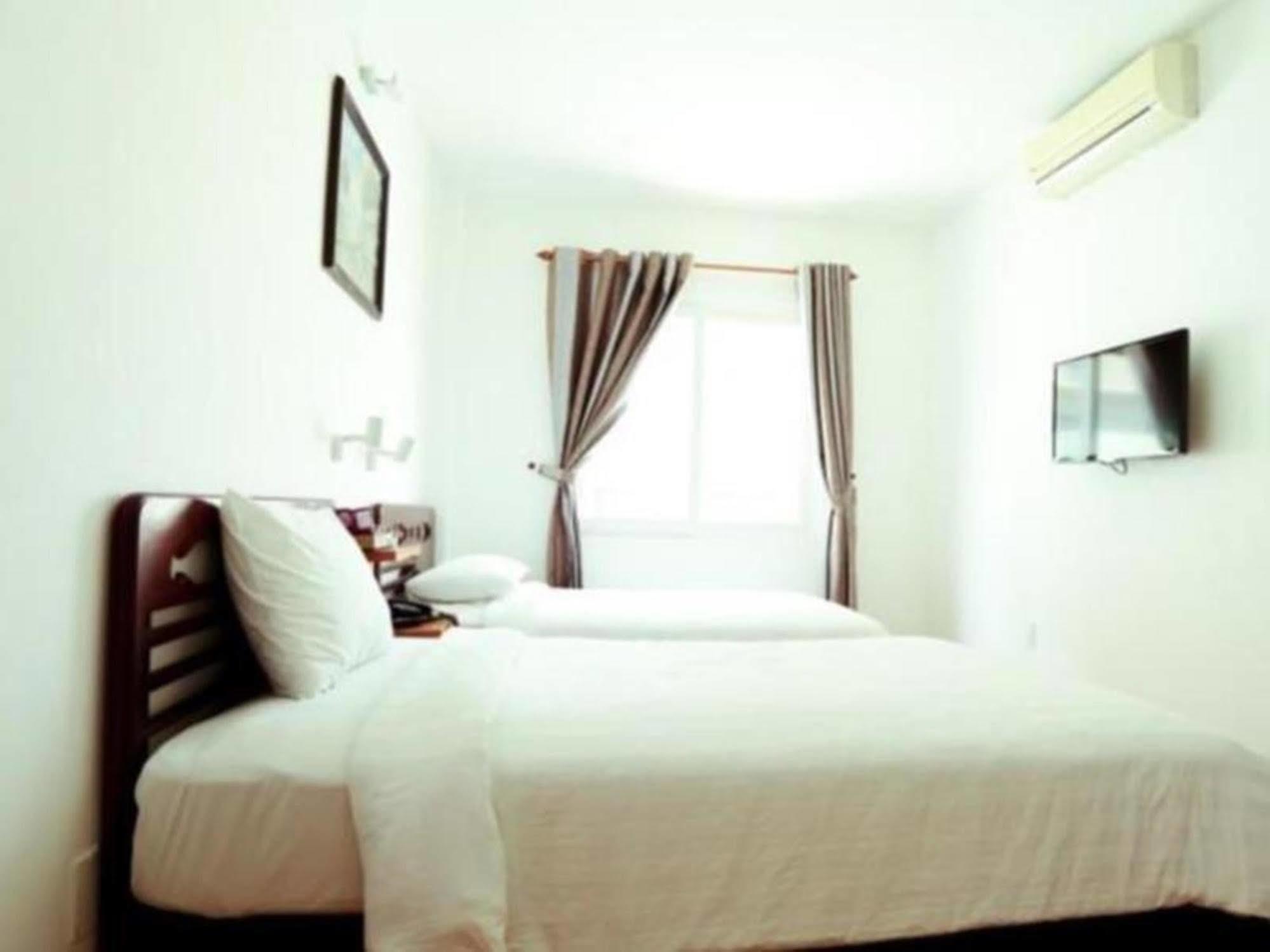 Xuan Hung Hotel Đà Nẵng Exterior foto