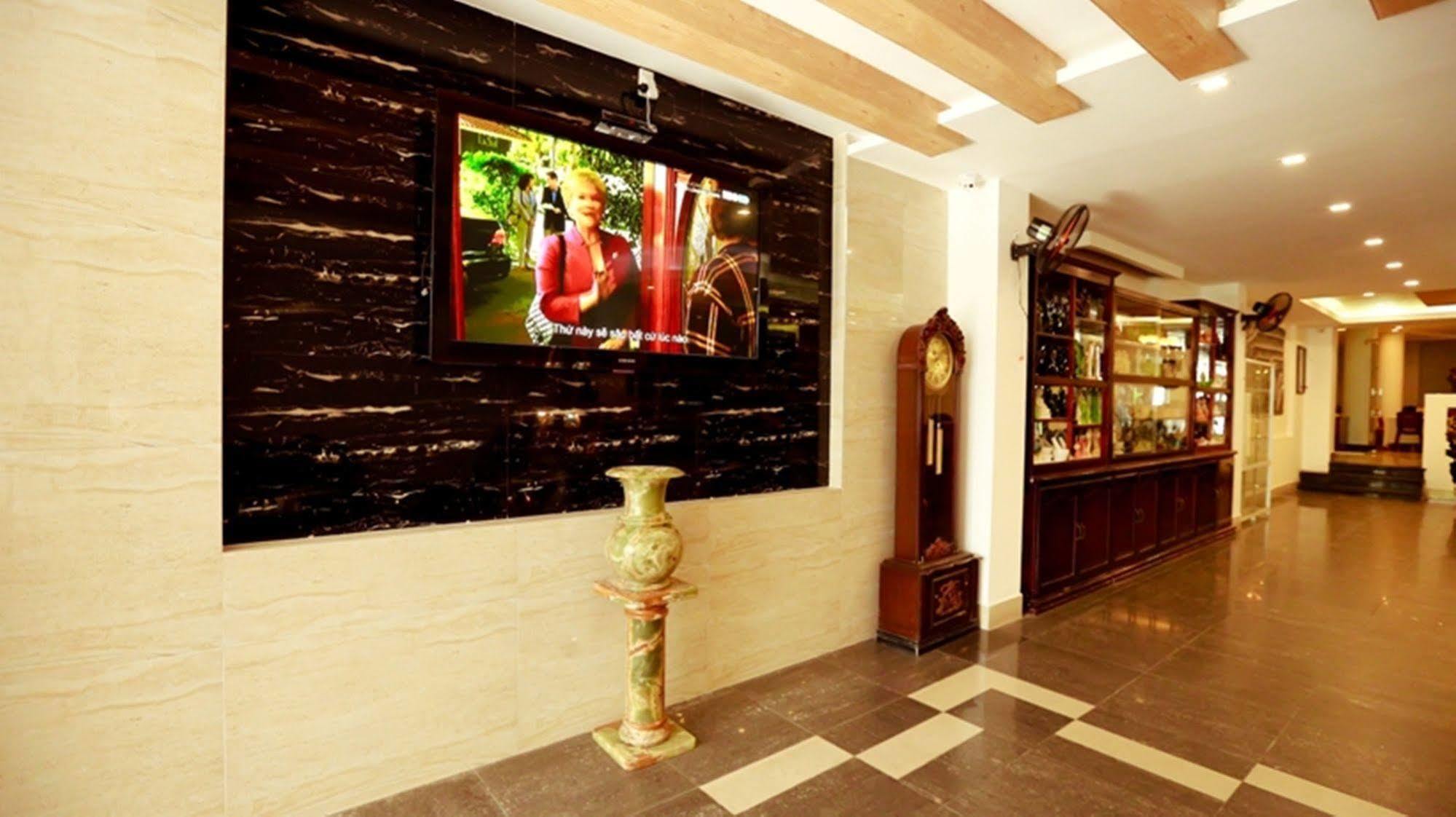 Xuan Hung Hotel Đà Nẵng Exterior foto